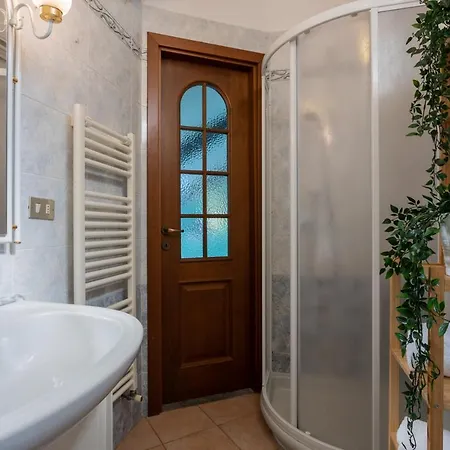 Il Nido Dei Colori Di Palazzo Saluzzo