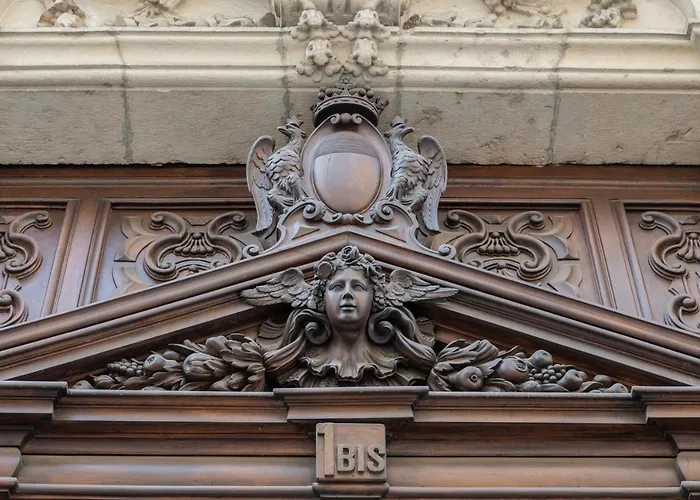 Il Nido Dei Colori Di Palazzo Saluzzo * Turin